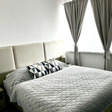 Urban Green Apartment Liptovsky Mikulas Exterior photo